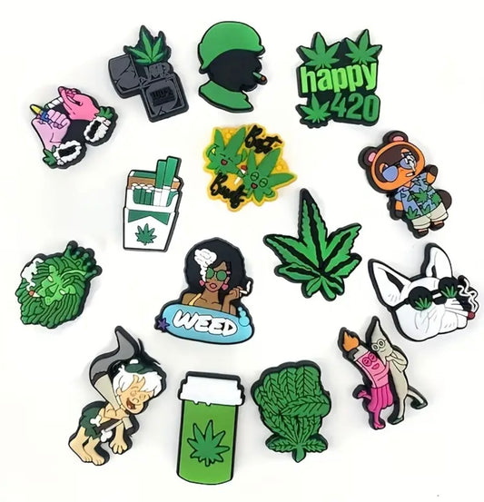 15pcs PVC Weed Croc Charms